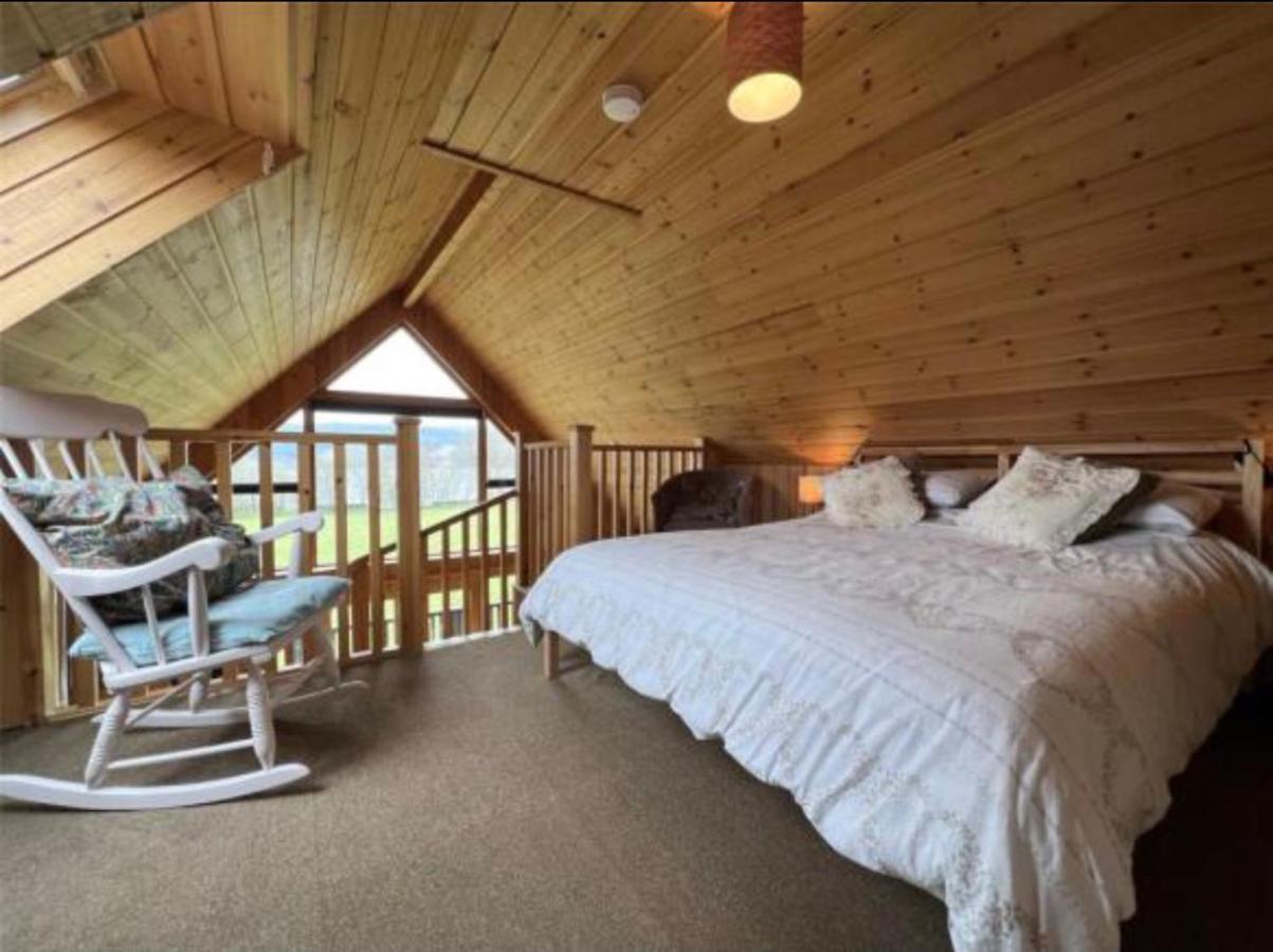 Loch Aweside Forest Cabins Dalavich Extérieur photo